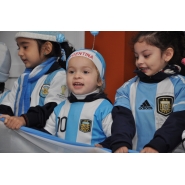 Los más pequeños celebraron el DIA DE LA BANDERA